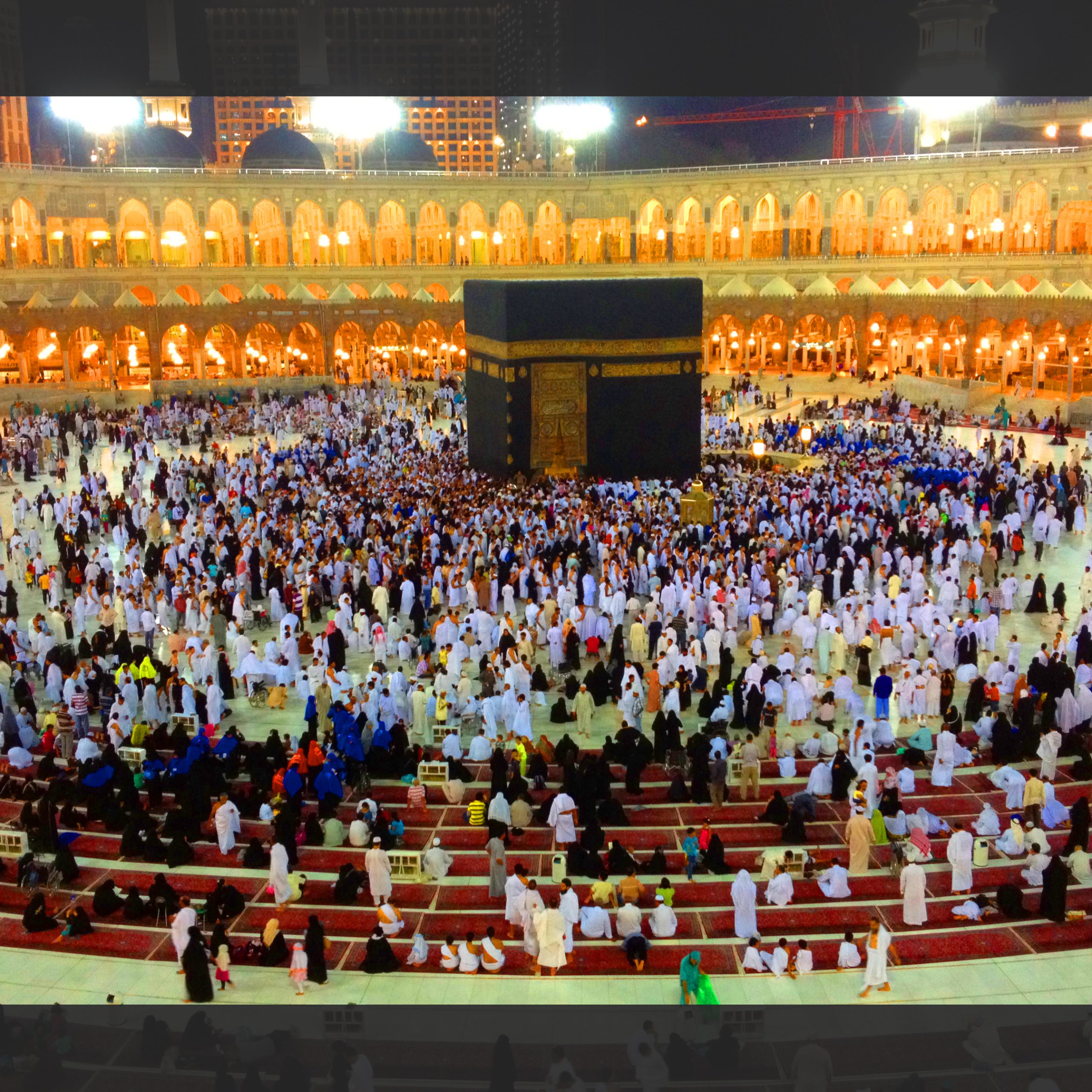 أفضل وقت لأداء العمرة: دليلك الشامل لاختيار الموسم الأنسب