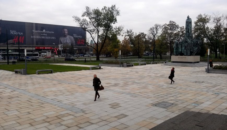 أفضل الفنادق في بولندا للمسافر الخليجي: دليل الإقامة الفاخرة والمريحة